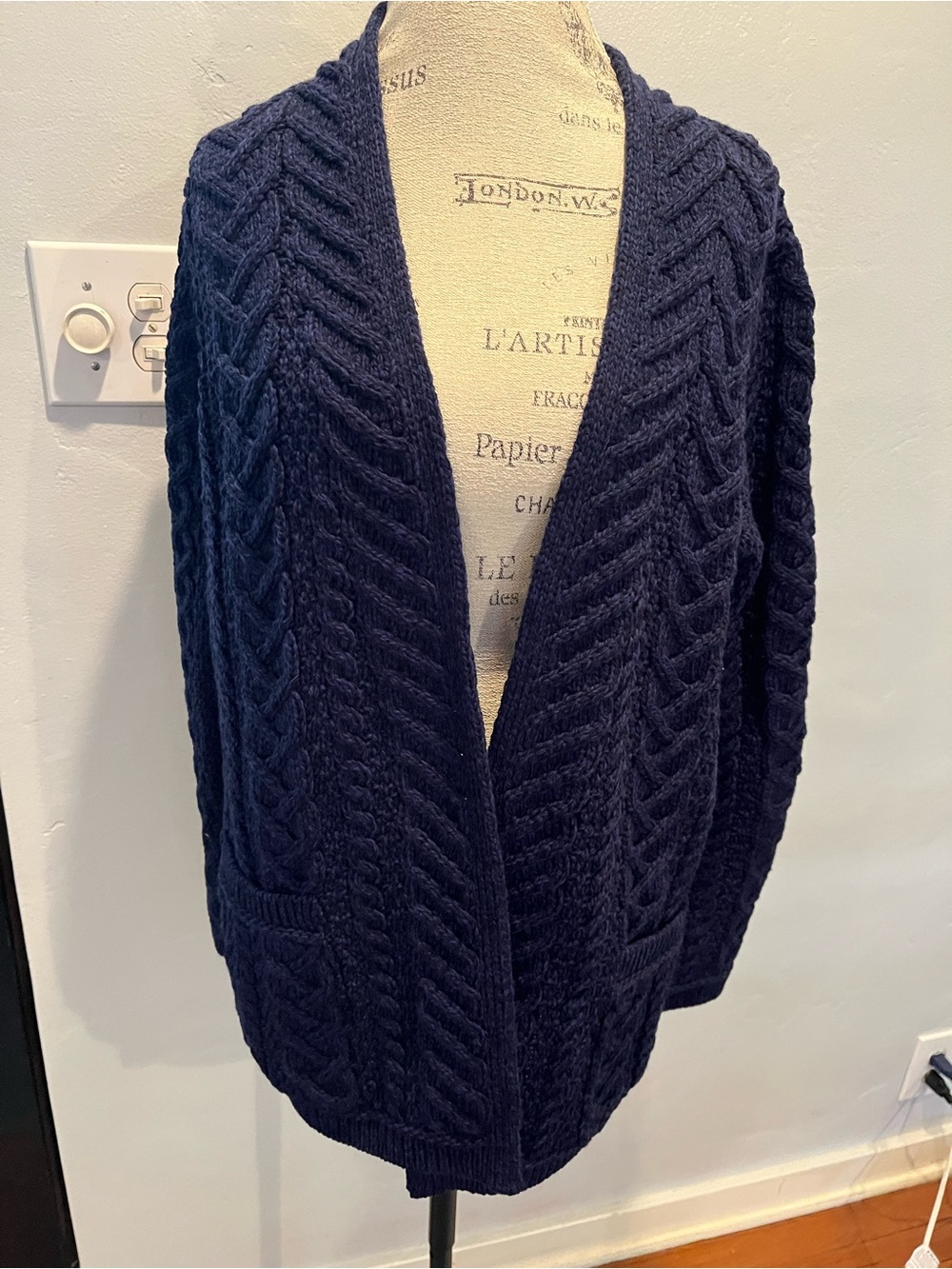 ARAN Crafts Ireland Sweater Size M